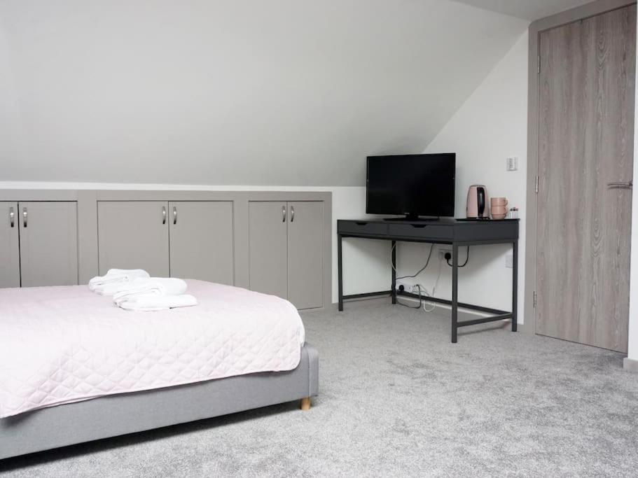 Horizon House, Modern Flat, Parking Space, Apartment Oxford